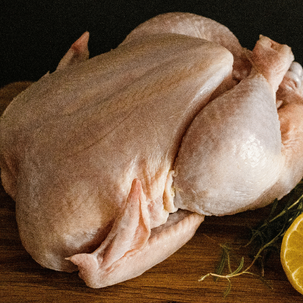 Pollo Entero de Pastoreo (2.3 - 2.6 kg)